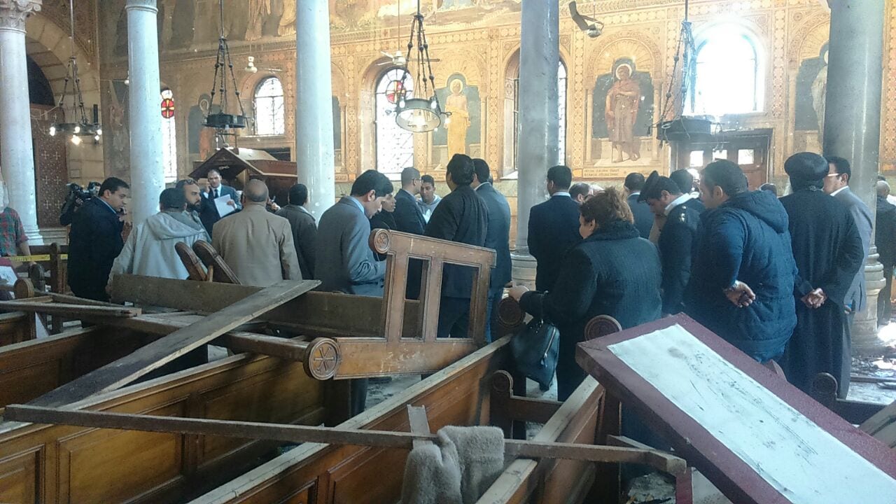 مجلس كنائس مصر يدين العمل الإرهابي بالكاتدرائية بالعباسية