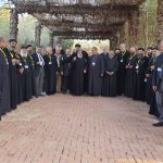 كهنة وقسوس مجلس كنائس مصر يصلون من أجل سلام العالم و الأراضي المقدسة
